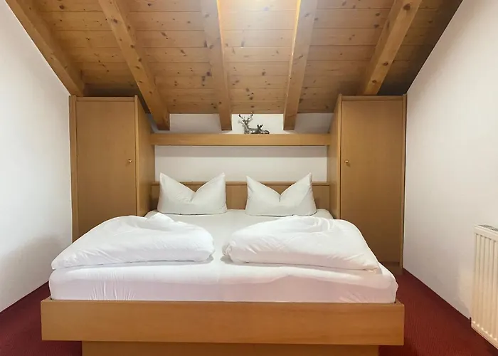 3 By Interhome דירה אישגל