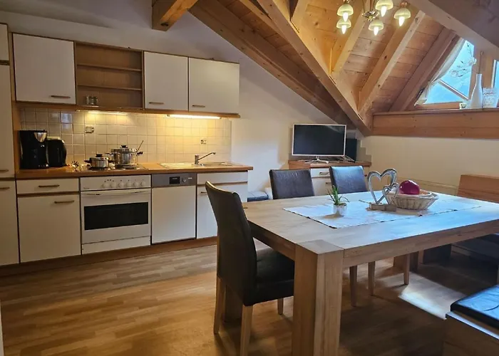 3 By Interhome דירה אישגל